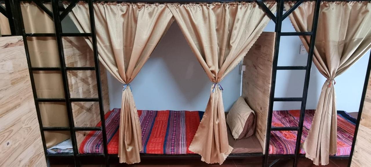 Rainbow House Ha Giang Hostel Exterior photo